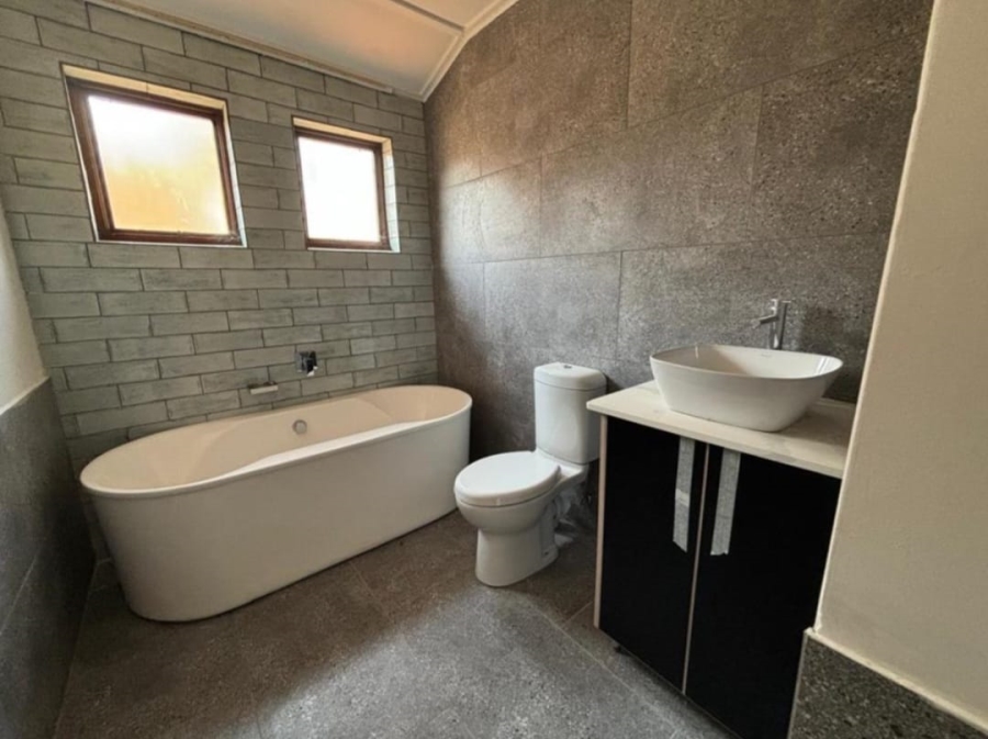 To Let 3 Bedroom Property for Rent in Schoemansville North West